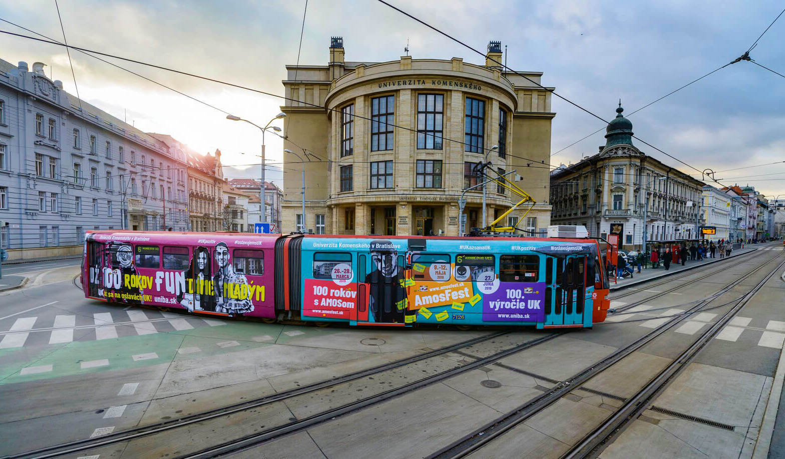 The AMOSFEST tram